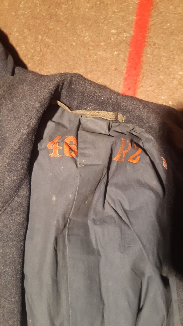 Schweizer Armee Uniformi: 3x Manteau DAP 1940 taille 46 – Usato da Chésopelloz venduto da Toino95 1