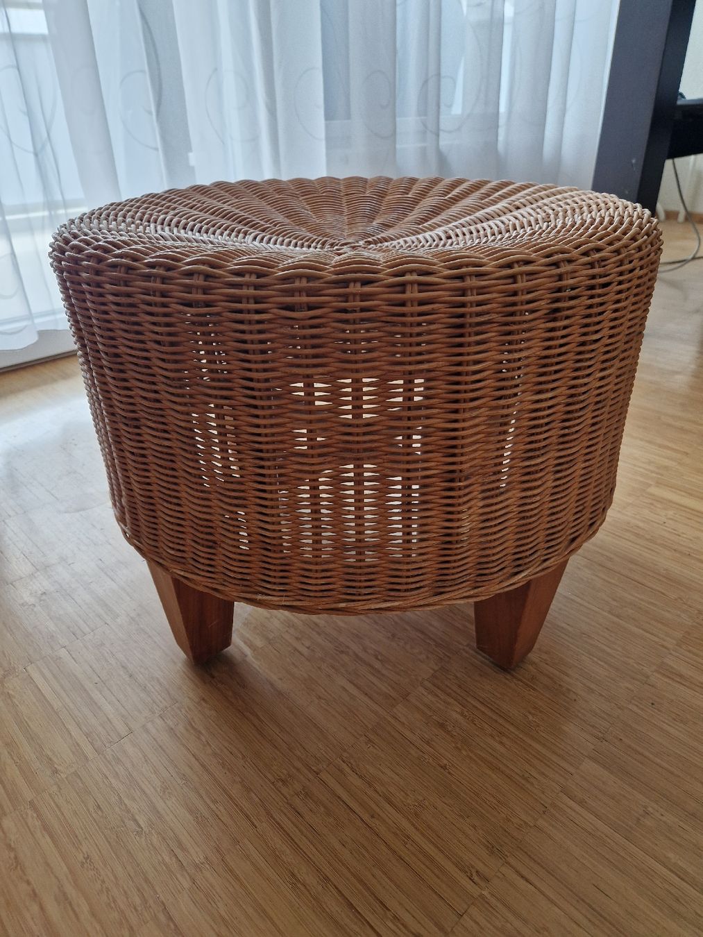Sgabelli: Hocker Rattansitz Sitzhocker Korb  – Usato da Wittenbach venduto da garbis 1