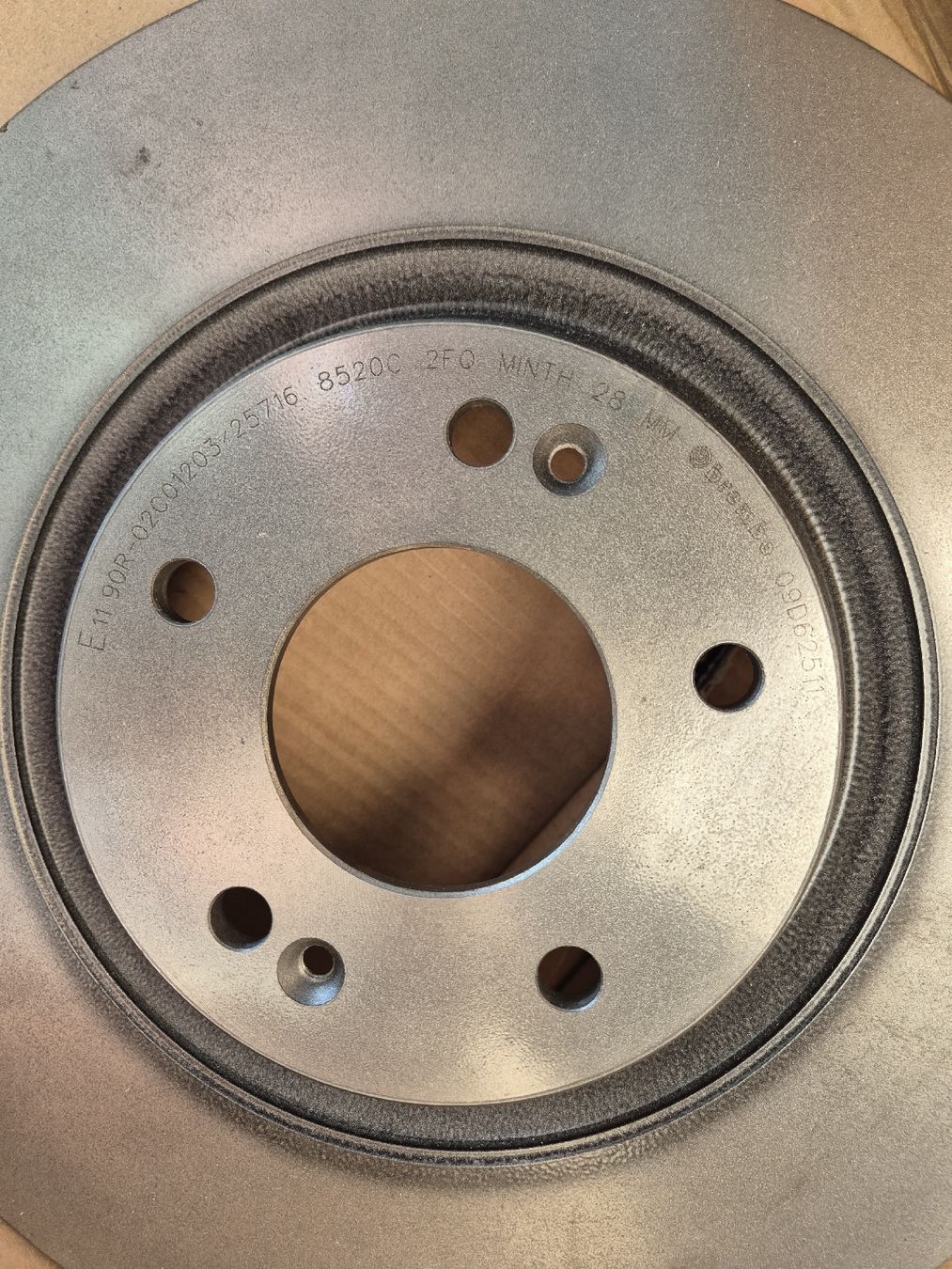 Brembo Tutti pezzi di ricambio auto: Disques de freins BREMBO neufs X2 – Nuovo e nell'imballaggio originale da La Chaux-de-Fonds venduto da Joao_S 2