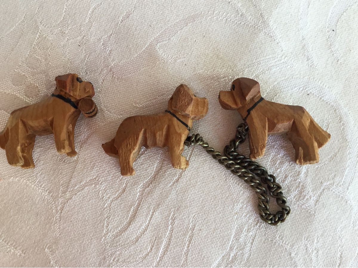 Giocattoli: Antike Mini Brienzer Hunde  – Usato da St. Gallen venduto da chamilla