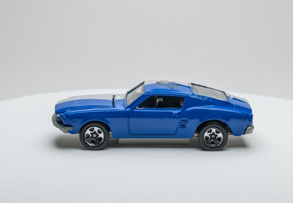 Hot Wheels Modellini d'auto: Hot Wheels Mustang 1968 – Usato da epalinges venduto da Misterazz 2