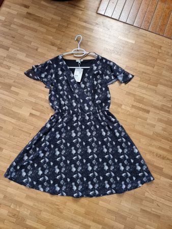 Robe d'été noire cache-coeur imprimé plumes Eldys taille 38