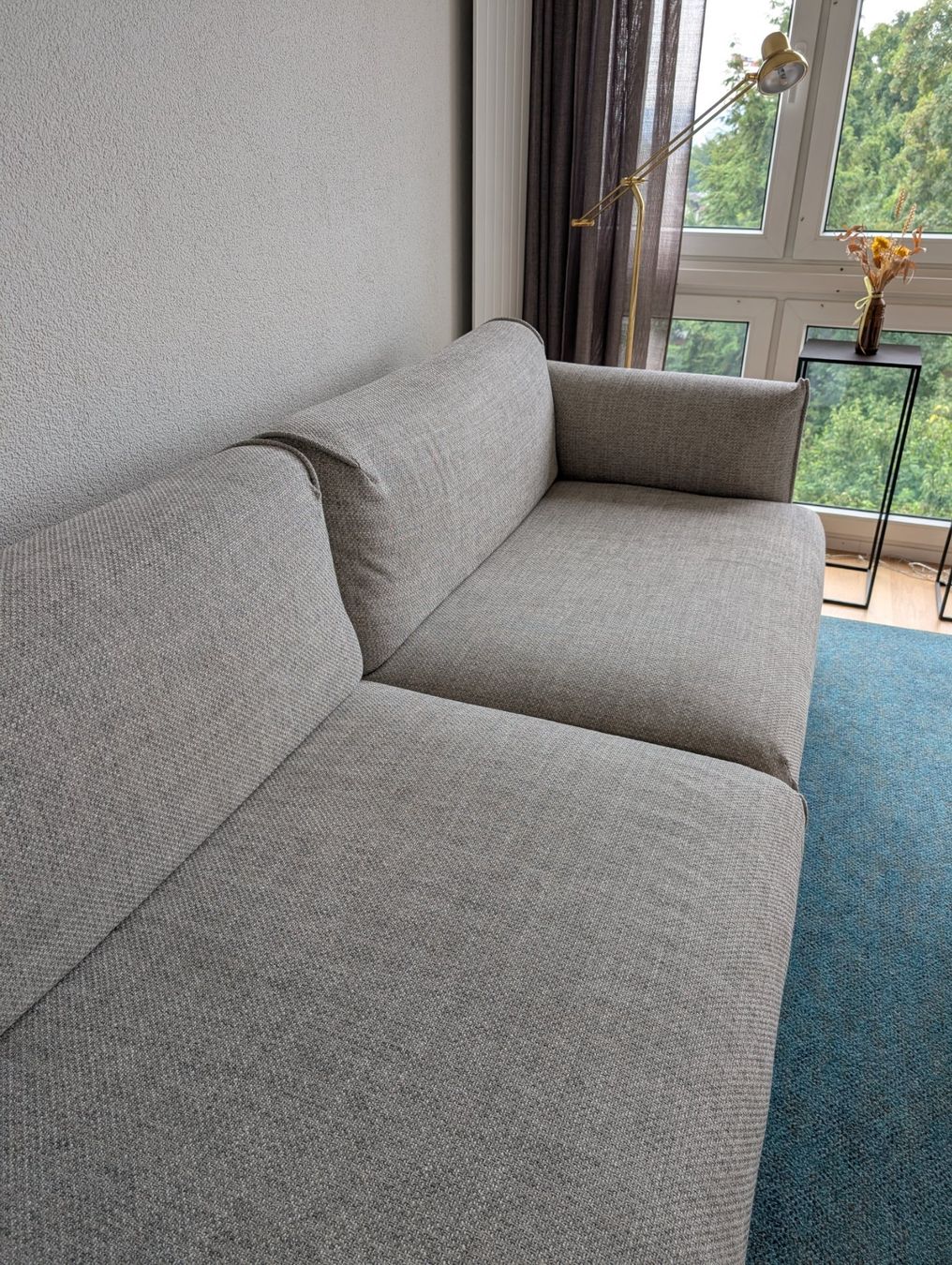 Ikea Sofas: Ikea Äpplaryd 3er Sofa in hellgrau (NP 1099.-) – Gebraucht aus Zürich von cha_8wzt 2