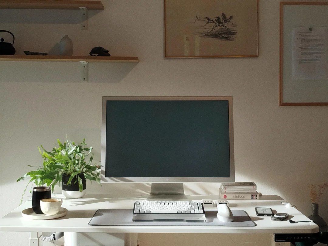 Bureaux: Autonomous Desk 2 - Standing Desk – D'occasion à Lausanne par jam_2yx7 4