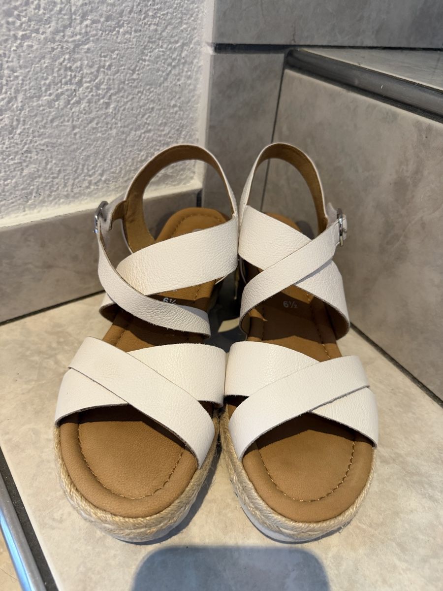 Gabor Chaussures femmes: Gabor Damen-Sandaletten – Neuf avec emballage d'origine à Tennwil par Zaylaaa 3