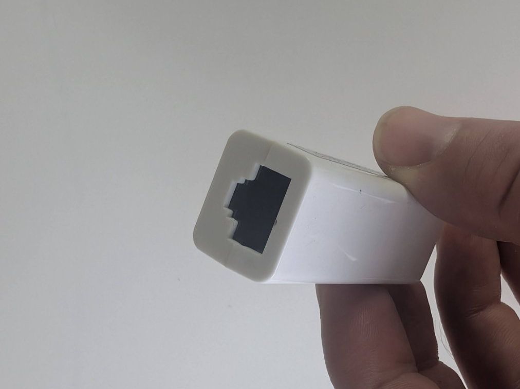 Unità & Adattatore: USB zu Ethernet Adapter, Top Zustand, Weiss – Usato da Zürich venduto da axolottchen 1
