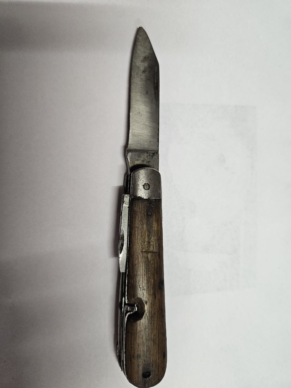 Schweizer Armee Taschenmesser: sackmesser arme – Gebraucht aus Schwellbrunn von Omega-alpha 4