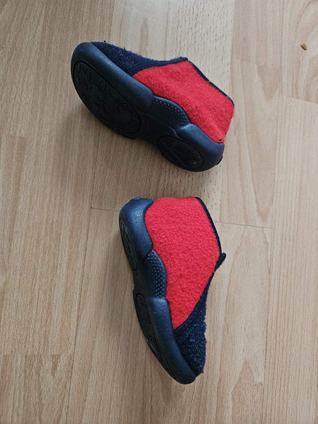 Scarpe per ragazzi: Finken Hausschuhe Gr. 22 – Usato da Zürich venduto da Kris8050 2