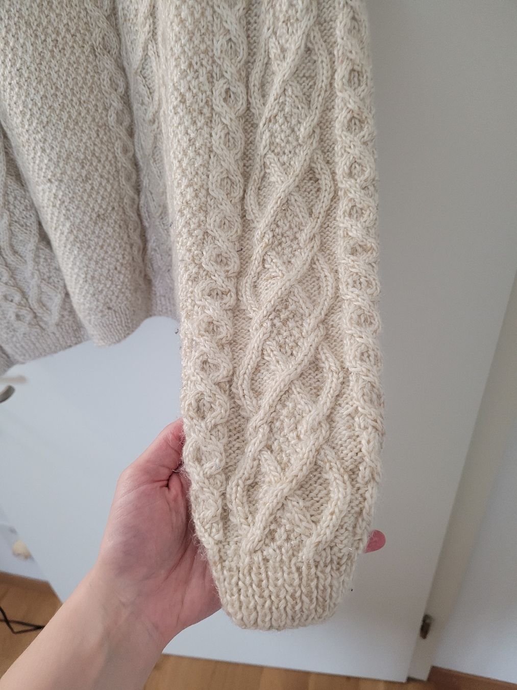 Vestes: Gemütliche Strickjacke Grösse M/L – D'occasion à Wetzikon ZH par Tabi91 3