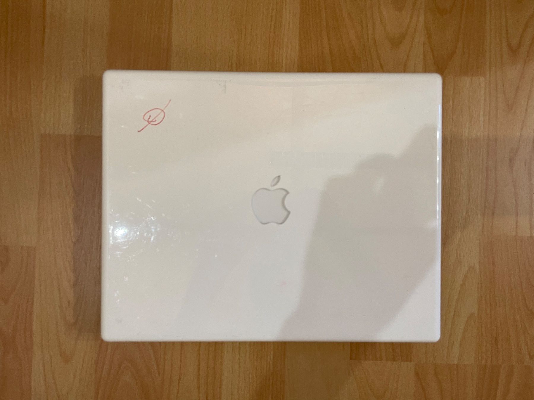 Apple Notebooks: 2 iBook G4 14,1-Zoll – Gebraucht aus Port von hgn1