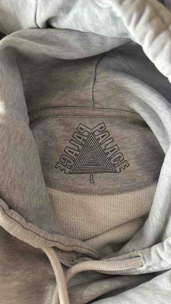 Palace Maglioni & Felpe: Palace Kapuzenpullover Grösse L – Usato da Zürich venduto da verkaufeallerlei 3
