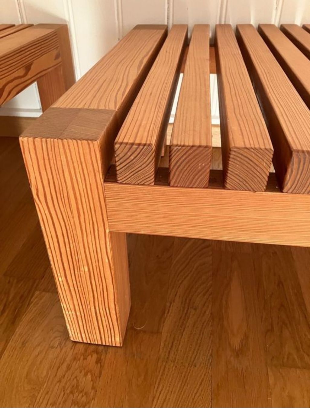 Panchine: Zwei massive Holztische – Usato da St. Gallen venduto da charly92 3