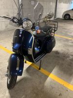 Vespa PX 126 de 2006 bleu nuit en bel état