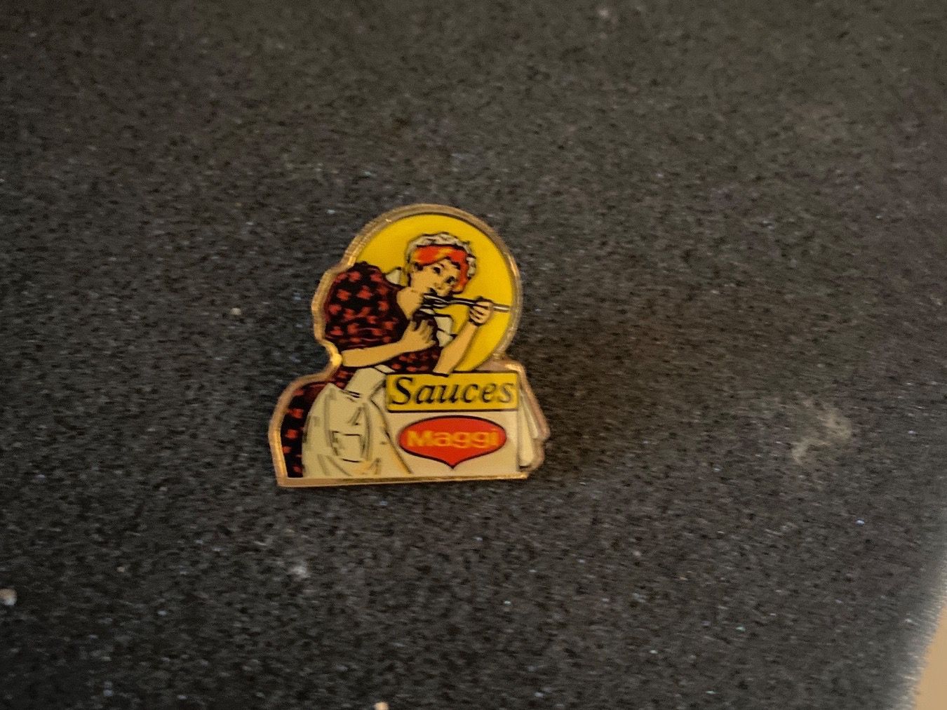 Placchette & Badge: PIN'S - MAGGI – Usato da Le Brassus venduto da cinema13