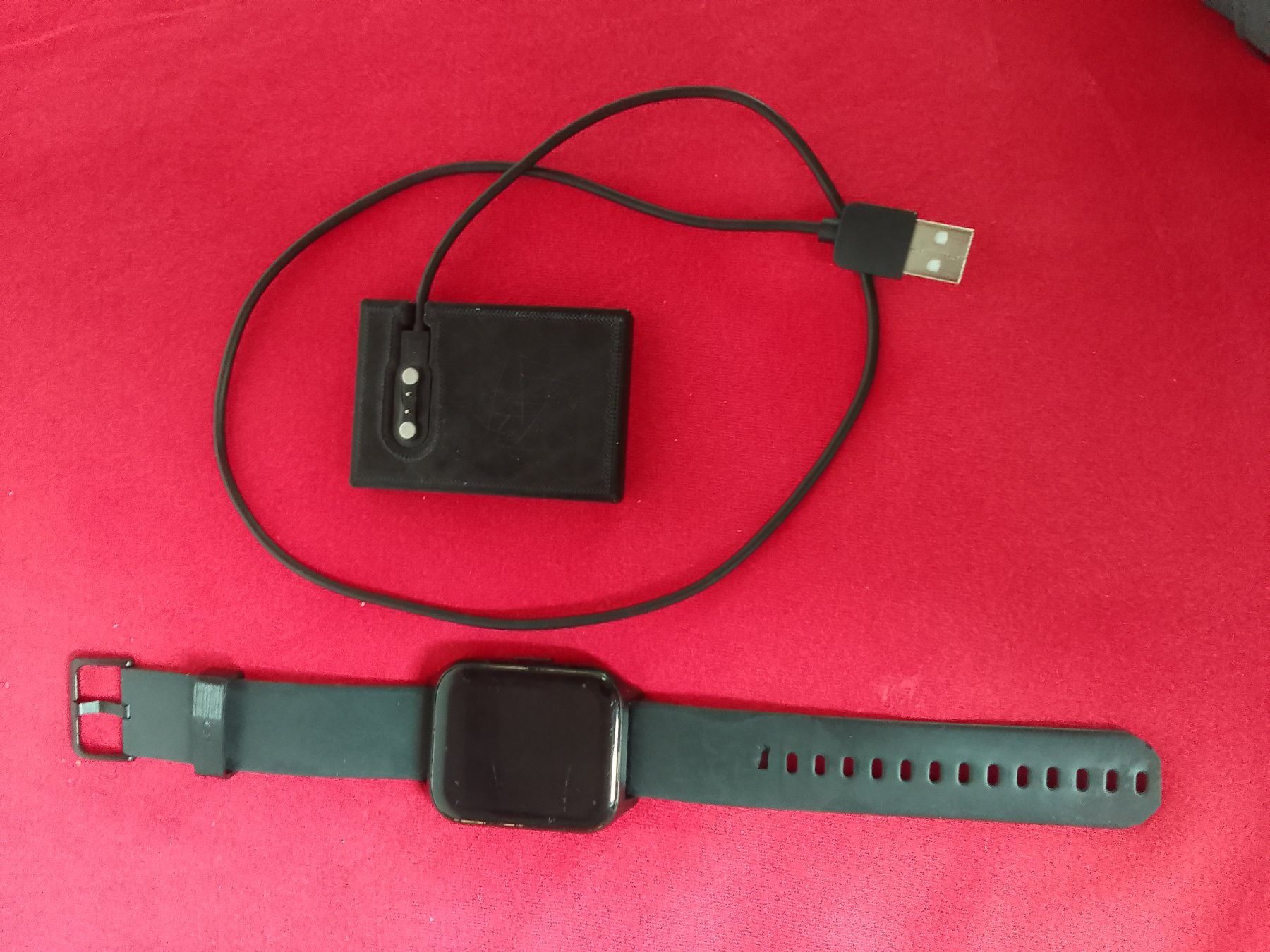 Smartwatch: Digitale Smartwatch – Défectueux à Knonau par nae_zp7g