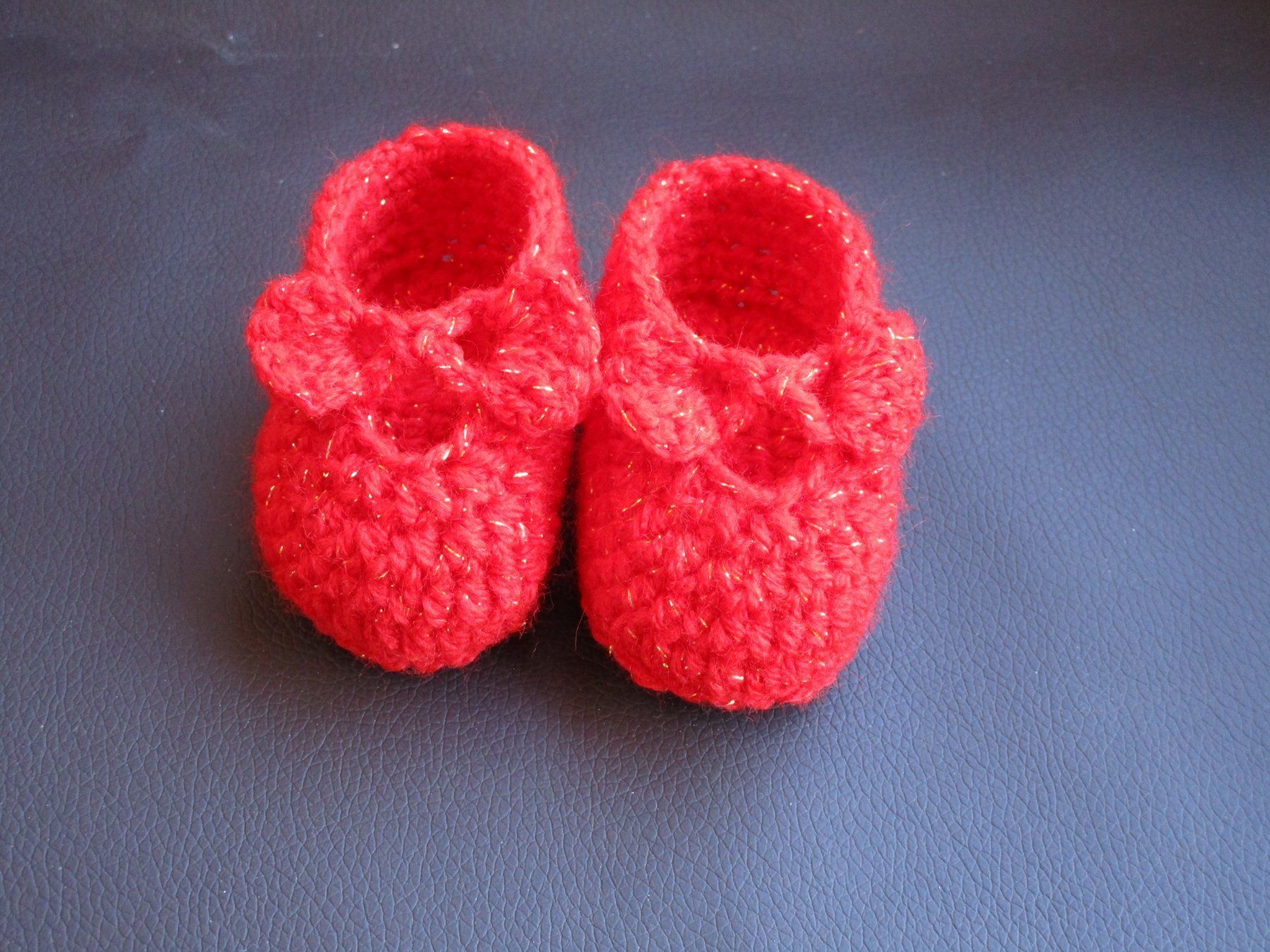 Scarpe per ragazzi: Neue Babyschuhe Slipper  (8 cm) – Nuovo (secondo la descrizione) da Leuk Stadt venduto da Simone_RZ