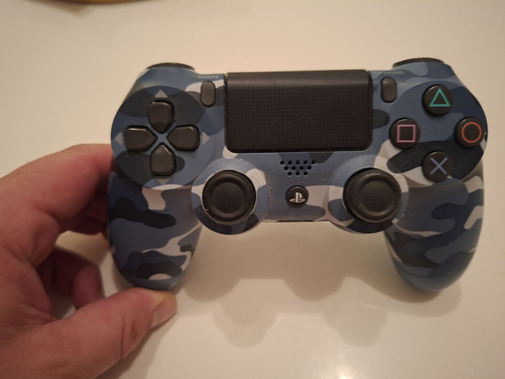 Sony Controller: controller ps4 – Gebraucht aus Arbon von woj_765s 1