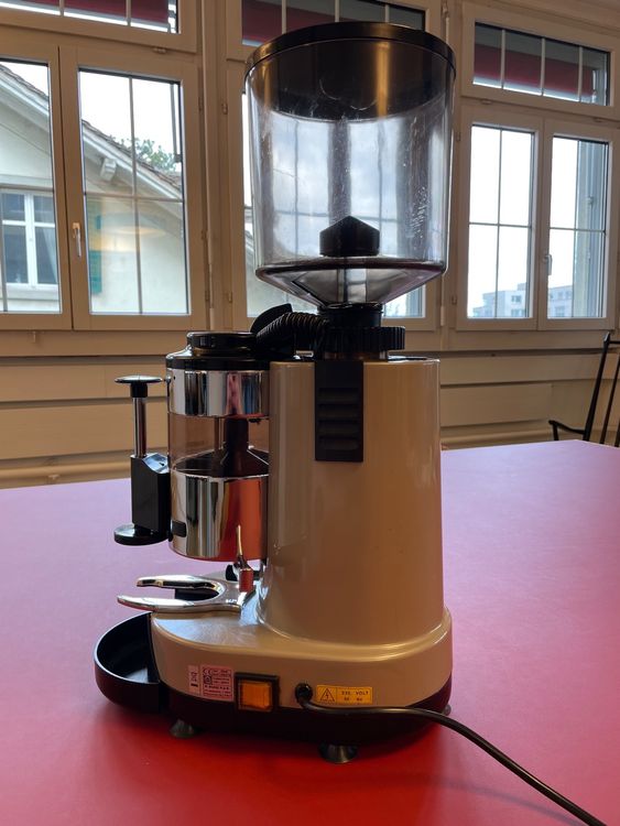 GASTRO KAFFEMÜHLE ROSSI RR45 SILENT (Gebraucht) in Zürich für CHF 399 ...