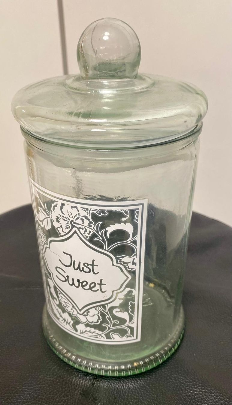 Behälter & Ähnliches: Süsses Glas mit Deckel "Just Sweet" - Neuwertig! – Gebraucht aus Krauchthal von SamsPuce