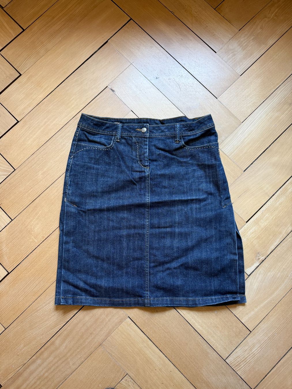Joop Jupes: JOOP! - Jeansrock dunkelblau 40 – D'occasion à Zürich par Diazaio