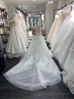 Wunderschönes Hochzeitskleid von Lisa Donetti – NEU