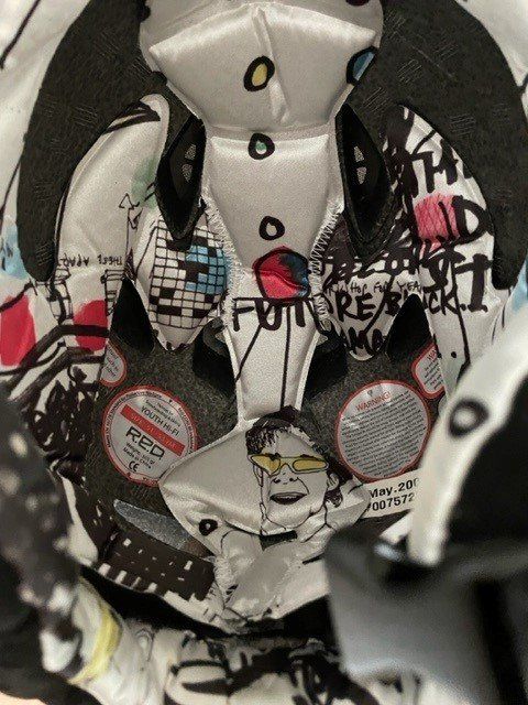 Caschi: Ski Snowboard Helm R.E.D – Usato da Rudolfstetten venduto da haalaa