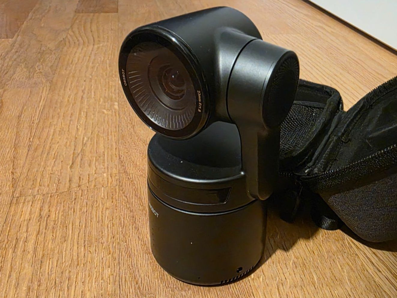 Obsbot Webcam: OBSBOT Tail Air AI PTZ streaming camera – Usato da Stetten AG venduto da AlexandruEP