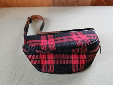 Bauchtasche von Lutz Sport / Made in Switzerland