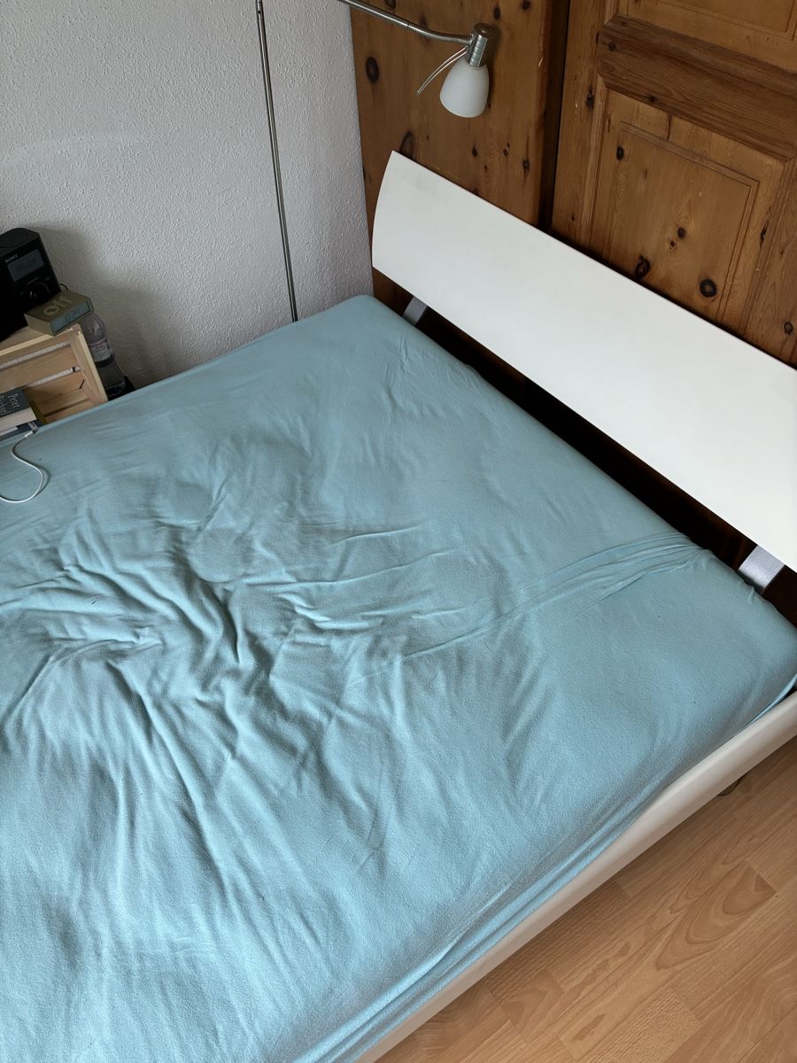 Betten: Jugendbett plus Matratze – Gebraucht aus Sachseln von suruam01
