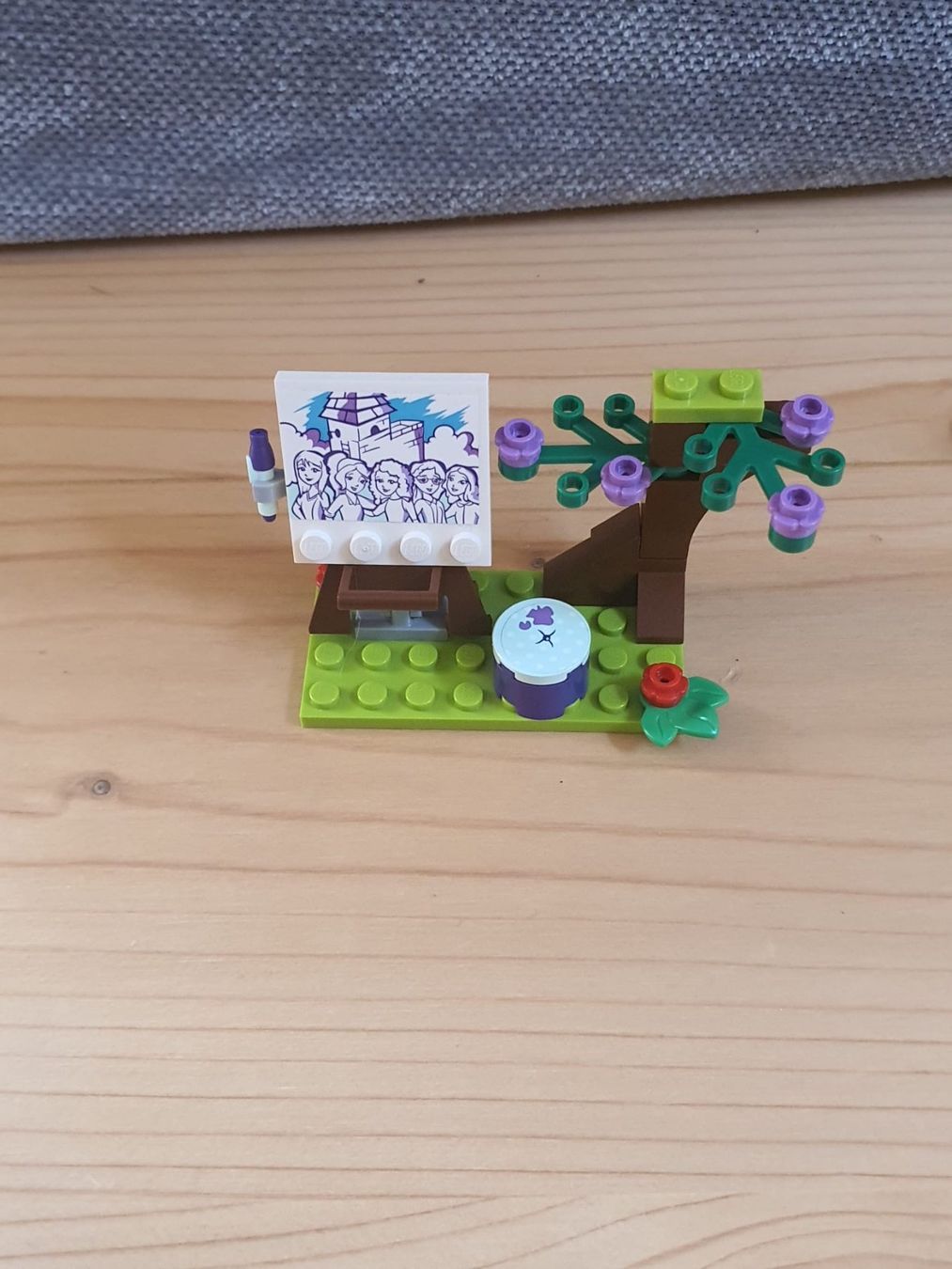 Lego Kit di costruzioni: LEGO Friends 41332: Emma's mobiler Kunststand – Usato da Studen BE venduto da Silvercity26 2