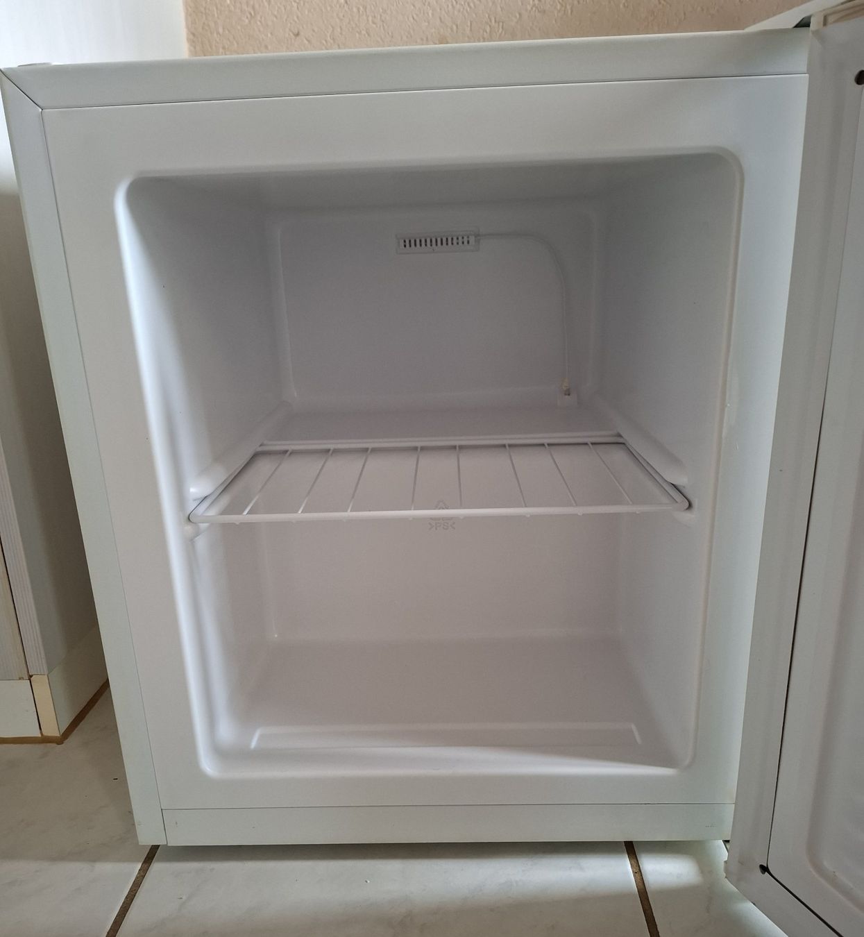 Novamatic Congelatori: Gefrierschrank – Usato da Bellach venduto da Dane10 1