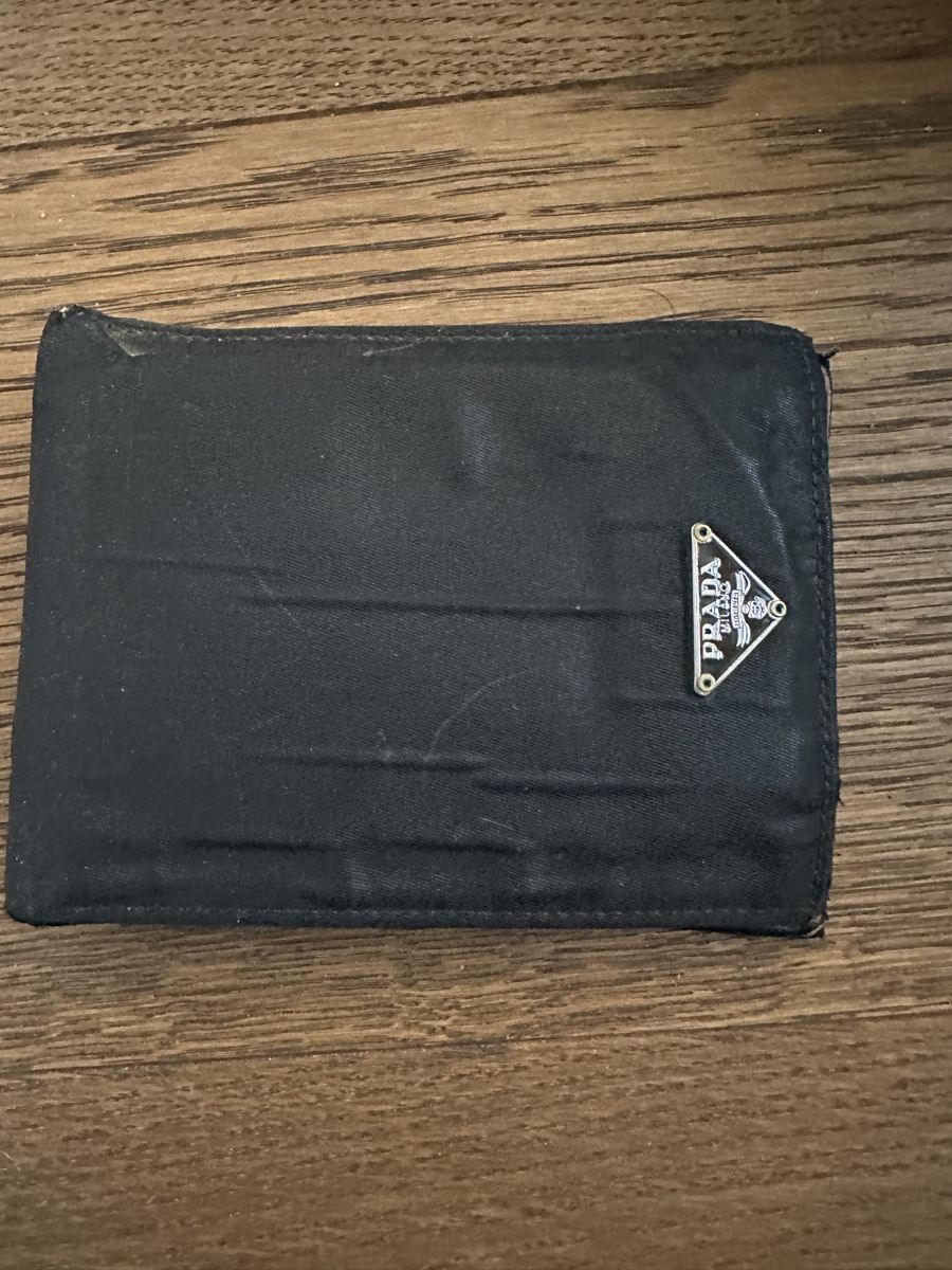 Prada Portafogli: Prada Wallet Defective – Difettoso da Dielsdorf venduto da kuz_5sl8 6