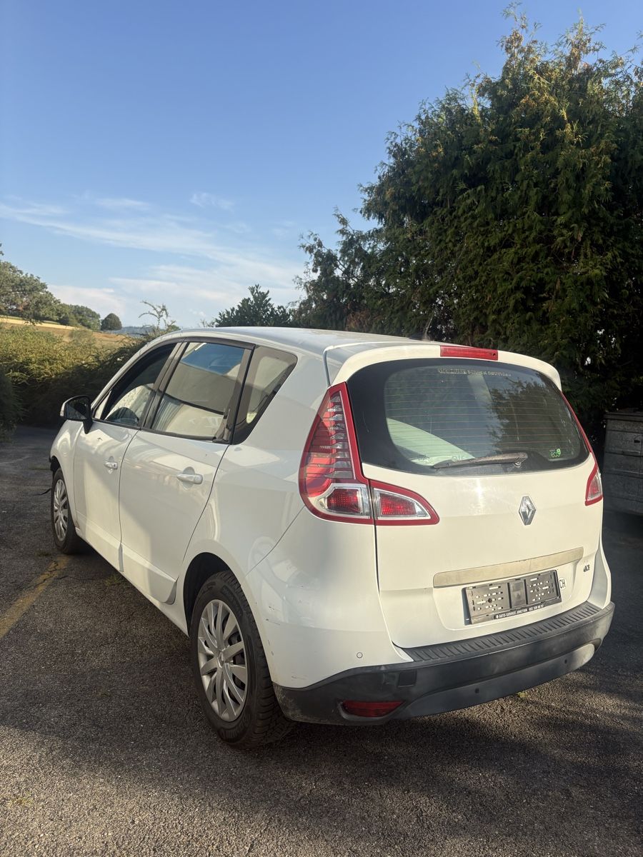 Renault Automobili: Renault Scenic 1.9 DCI – Difettoso da Gals venduto da aya_p7pd 4