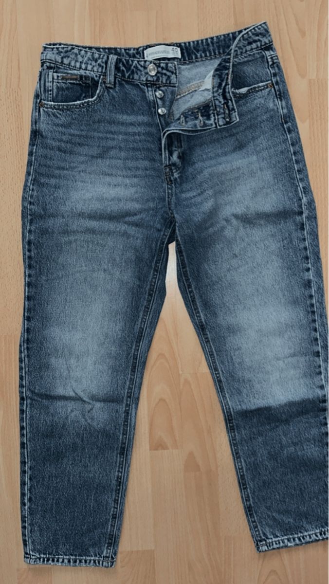 Stradivarius Jeans: Jean Mom Stradivarius bleu - Taille 38 – Nuovo (secondo la descrizione) da Bülach venduto da sar_j6bk