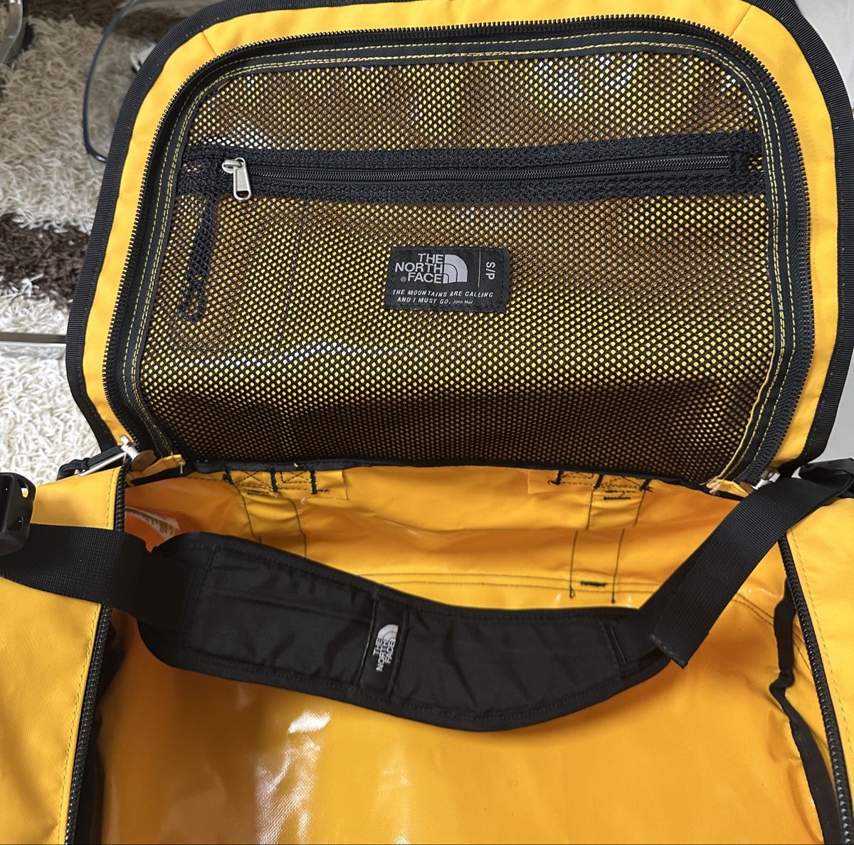 North Face Zaini: North Face duffel G S – Usato da Maienfeld venduto da tobeyl2020 5