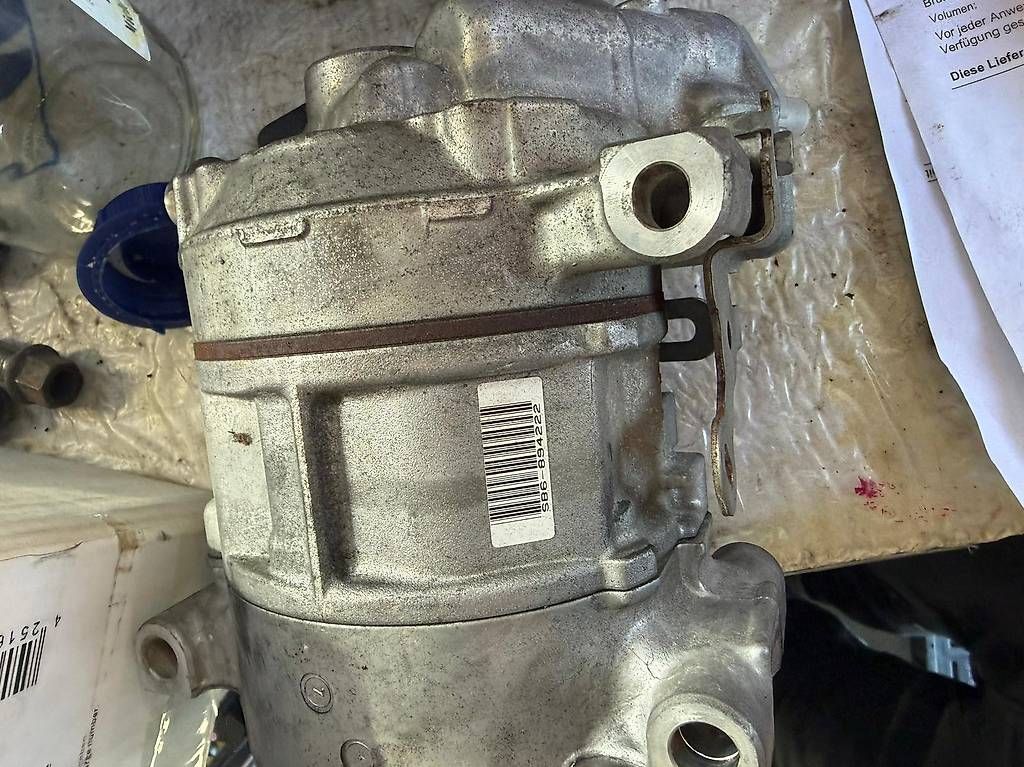 Citroën Tutti pezzi di ricambio auto: DENSO DCP21024 Klimakompressor – Usato da Büren an der Aare venduto da WL.CarrosserieAG 1