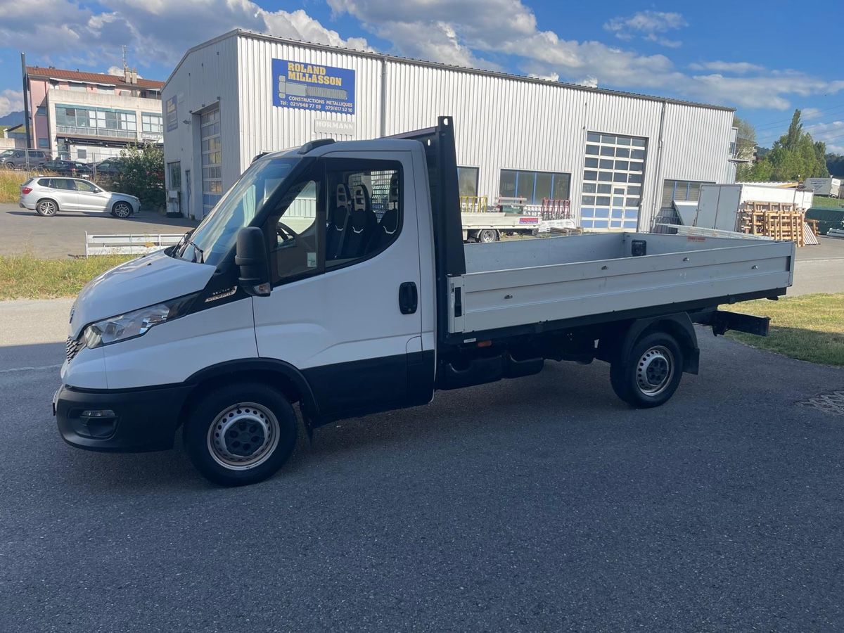 Iveco Véhicules utilitaires: Iveco 35s14 daily  – D'occasion à Montreux par ach_gq6t 4