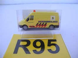 Rietze 51025 RTW Dierenambulane, Nr. R95