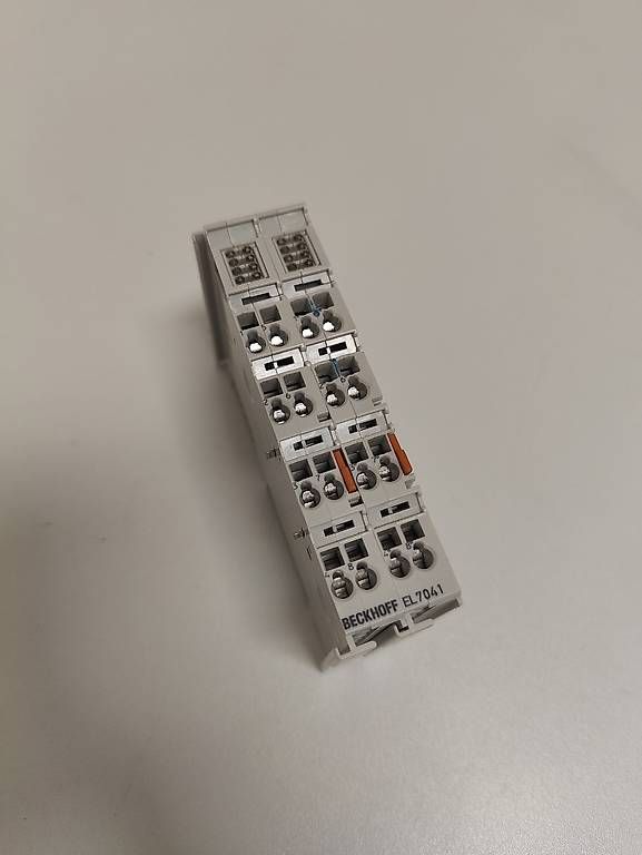 Beckhoff Componenti elettronici: Beckhoff EL7041 - Terminal moteur pas à pas + encodeur – Usato da Pâquier-Montbarry venduto da joris.blanc