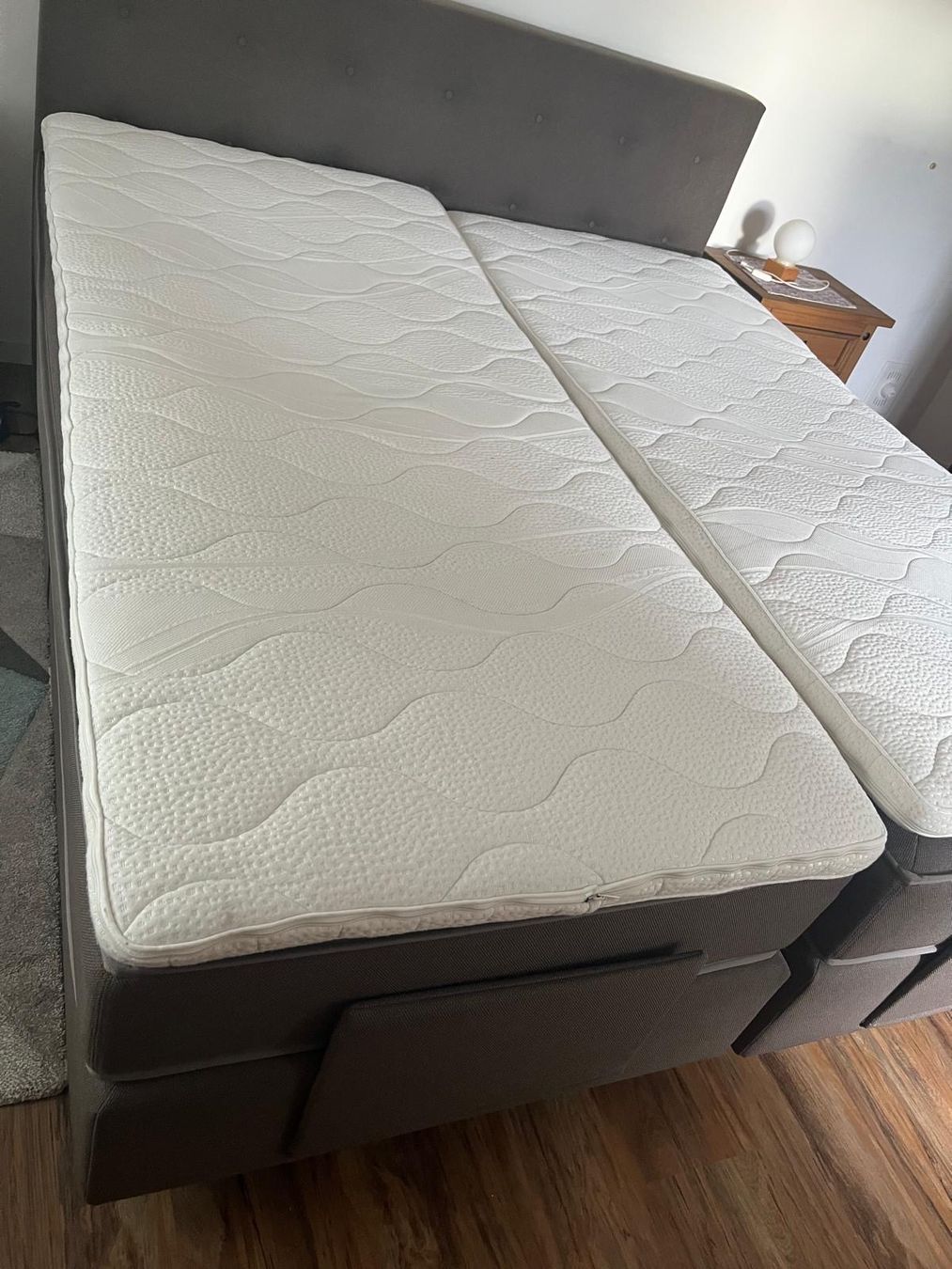 Lits: Boxspring Bett – D'occasion à Herbetswil par Alpinaoekonom