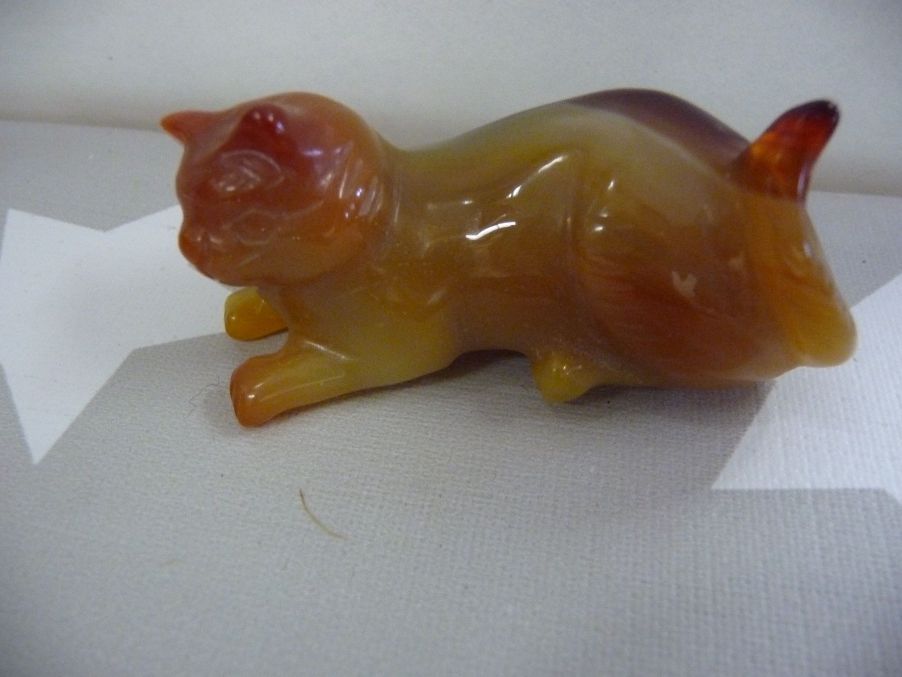 Figurines: Katze Büsi auf Holzsockel – D'occasion à Rafz par Powacaddy 1