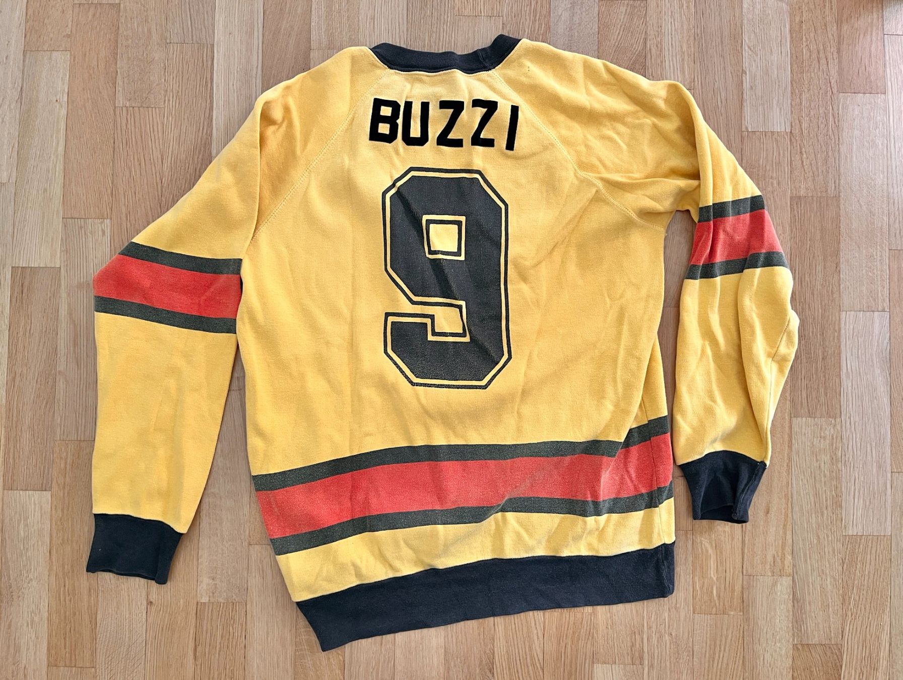 Canottiere & Pantaloni: 80er SCB Bern Eishockey Trikot / Pulli Vintage – Usato da Bigorio venduto da catone82 2