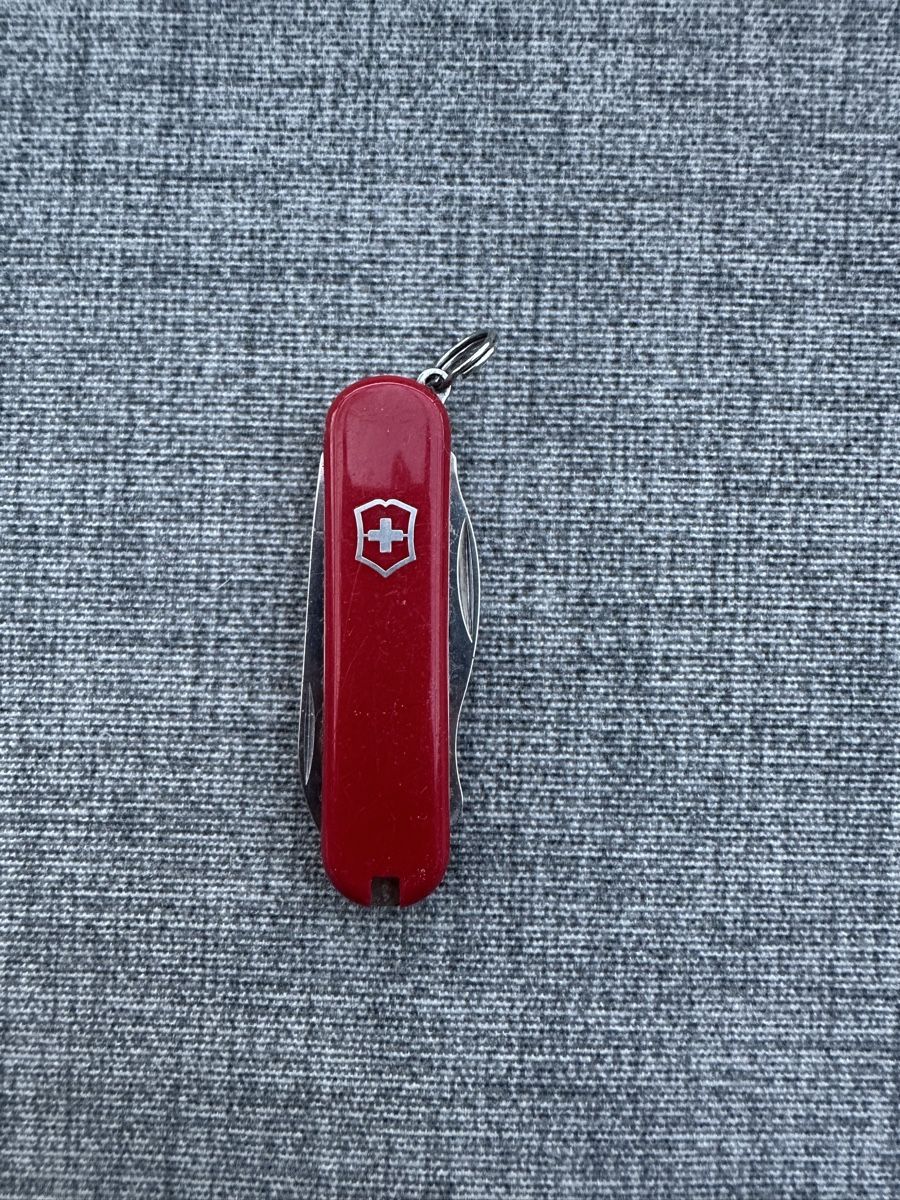 Victorinox Coltelli tascabile: Taschenmesser Victorinox – Usato da Henggart venduto da eli_8plt