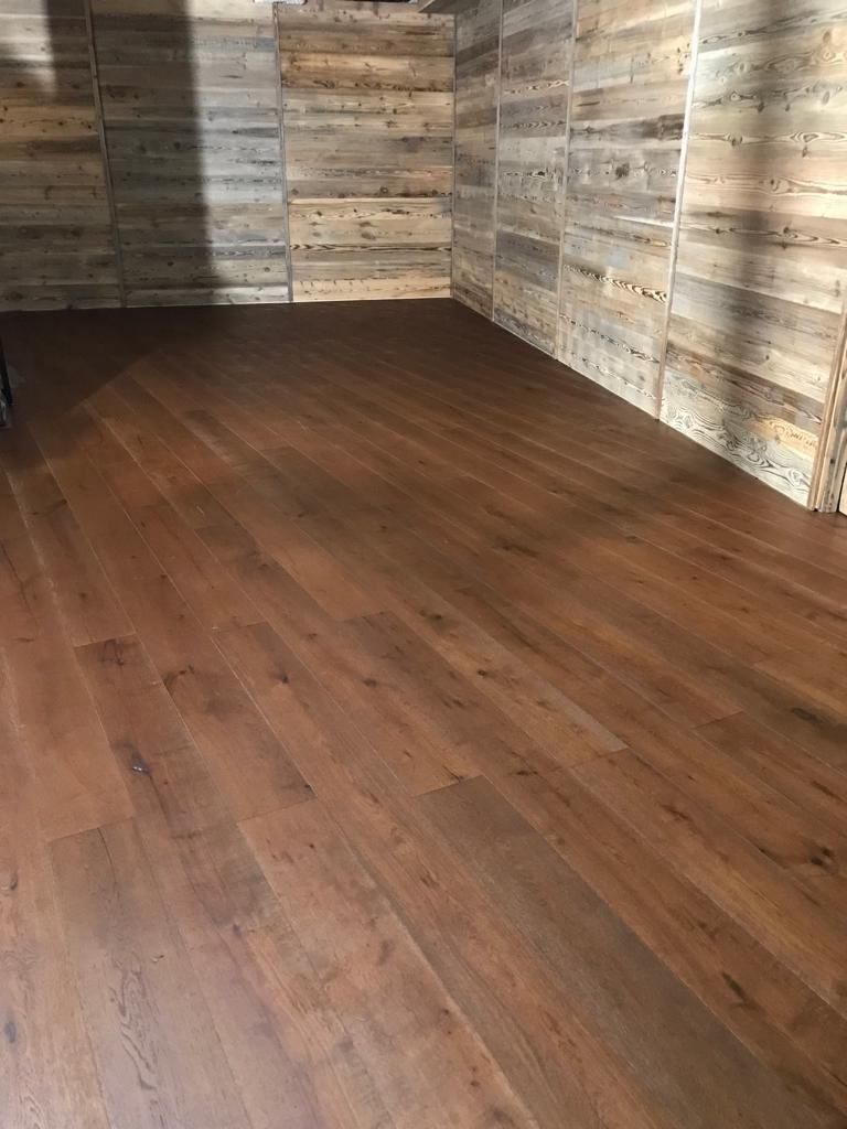 Articoli in legno: Parkett Eiche in Nussbaum Optik 403m2 – Nuovo e nell'imballaggio originale da Neuenhof venduto da Galileo28