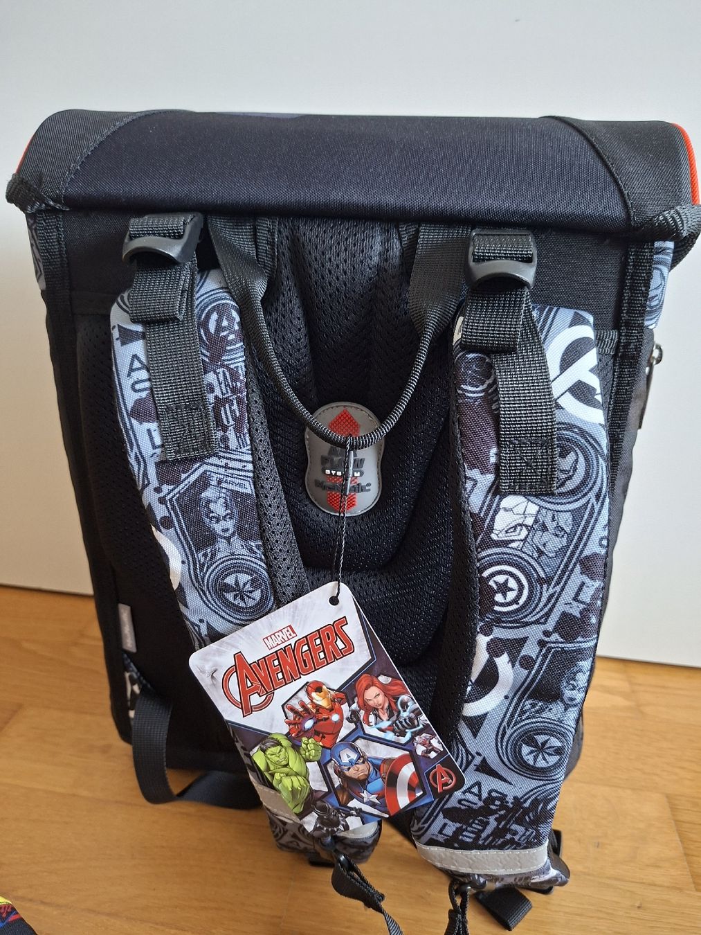 Kindertaschen: Schulrucksack Marvel Avengers – Neu und originalverpackt aus Balterswil von Steineparadies 3