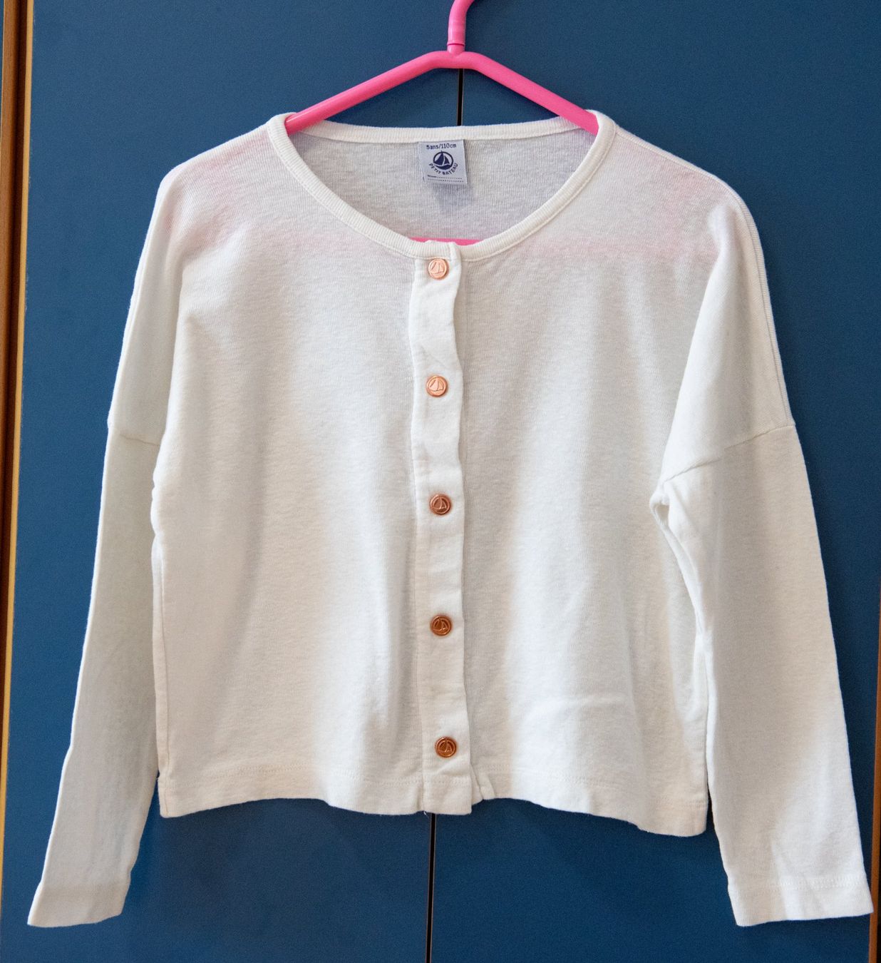 Petit Bateau Pullover & Sweatshirts: Cardigan von Petit Bateau, Gr. 110 – Gebraucht aus Meilen von luca70