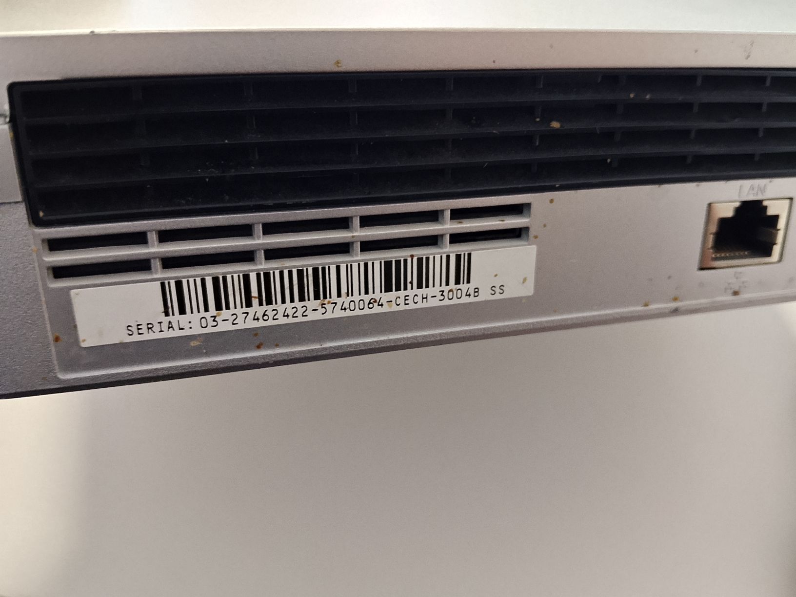 Sony Konsolen: Sony Playstation 3 mit Controller und kabel – Gebraucht aus Biel/Bienne von Vintage-timearts 3