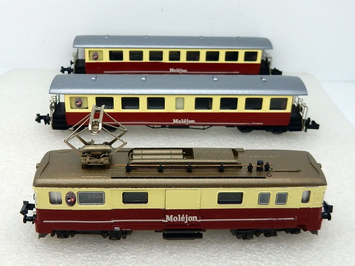 Hobbytrain Modellini di ferrovie: N  - TPF - Train fondue - Rame 3 éléments  Livrée "Moléjon" – Usato da Locarno venduto da Gudrun2 2