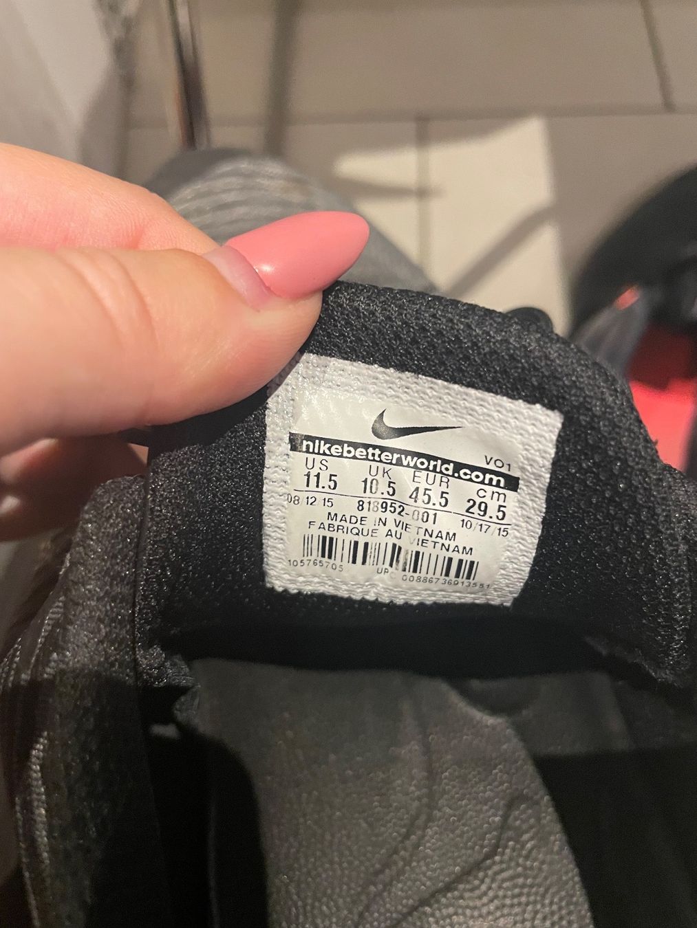 Nike Chaussures hommes: 2 Paar Sneaker – D'occasion à Bülach par dra_qnd7 1