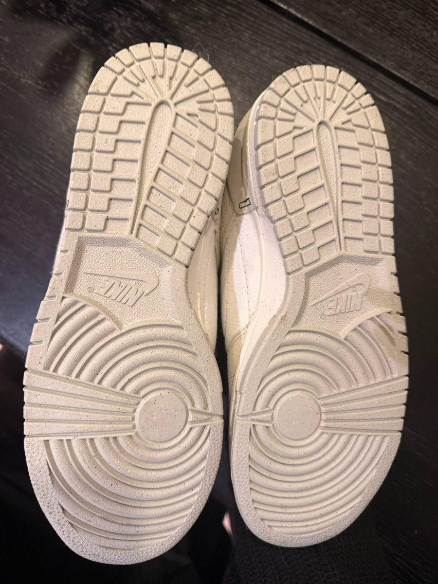 Damenschuhe: Nike Dunk Low Disrupt 2 (W) – Neu (gemäss Beschreibung) aus Zürich von PrBn 1